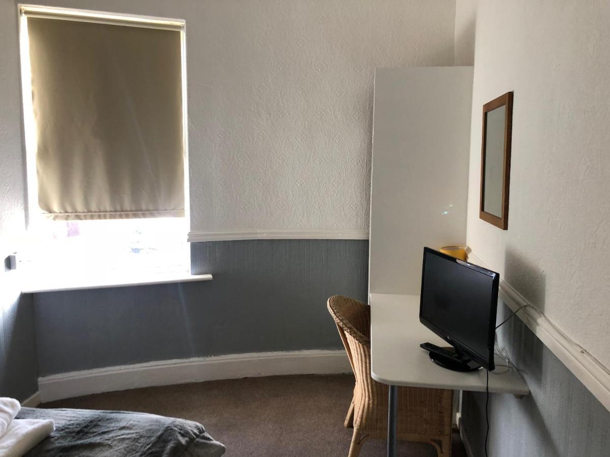 The Banjo Guesthouse Bootle (Merseyside) Quarto foto